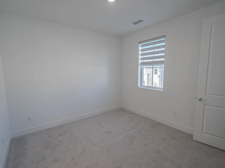 19172 Malabar St — Photo 10