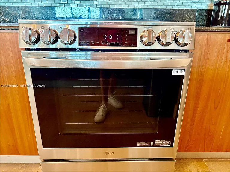 1800 N Bayshore Dr #4209 — Photo 41