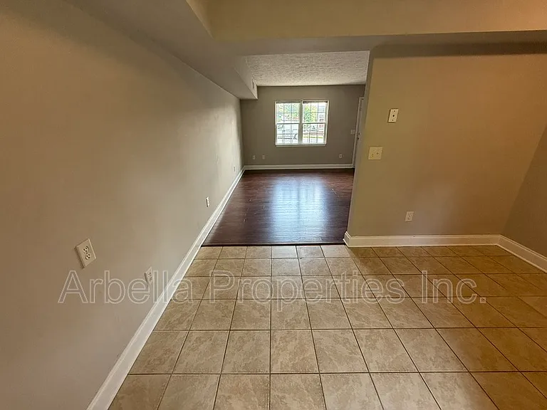133 Walker St #4 — Photo 7