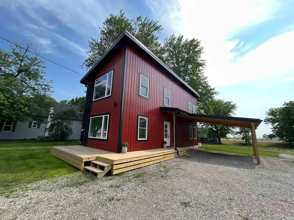 426 N Chicago St, Royal Center, IN 46978