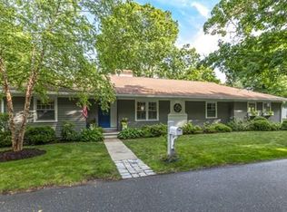52 Neptune St, Beverly, MA 01915