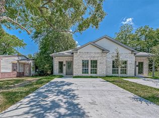 5117 Southwind St #B, Houston, TX 77033