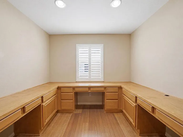 344 Plaza Los Osos — Photo 19