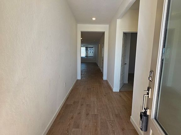 4th image of 1331 S Velie St