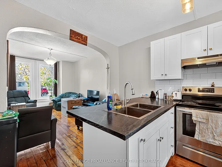 407 Bagot St #1 — Photo 8