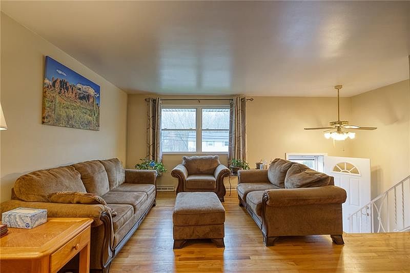 246 Amity Rd, Glenshaw, PA 15116 Zillow