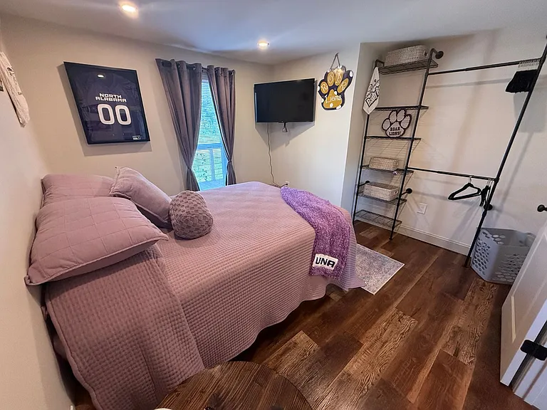 2108 Veterans Dr — Photo 8