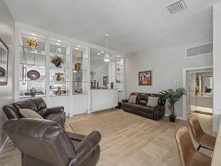 10617 SW Hartwick Dr — Photo 10