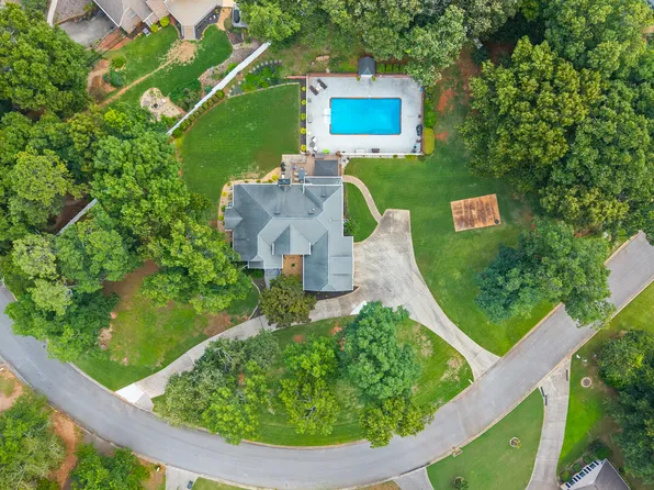34 Hickory Gln, Villa Rica, GA 30180