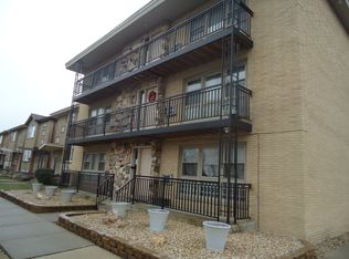 2309 W 119th St #6, Blue Island, IL 60406