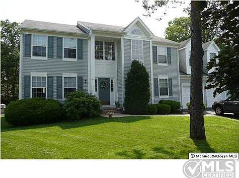 1st image of 270 Ashewood Ct