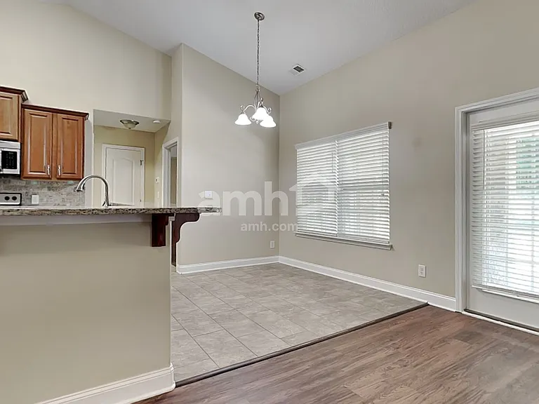 7194 Caley St — Photo 7