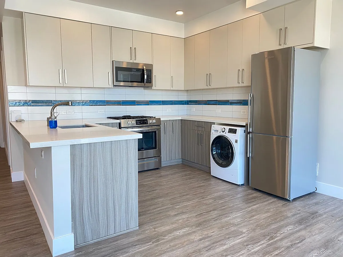 Building Photo - 5551 Bonner Ave #Z412