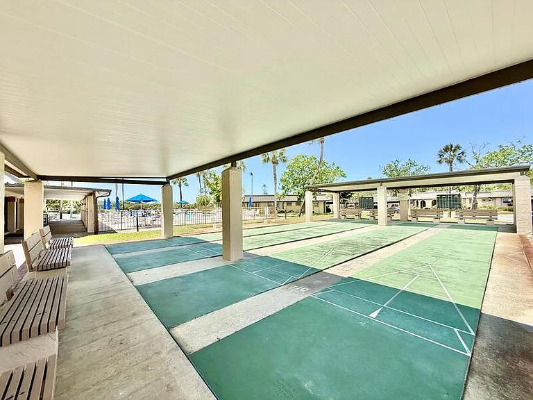 4411 Rustic Dr #1 — Photo 40