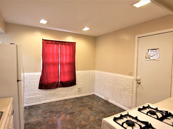 5th image of 408 W Columbia Ave