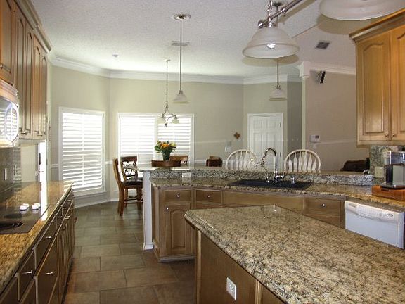 5th image of 5405 Heartland Ct