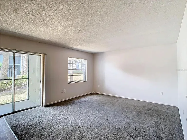 2549 N Alafaya Trl #95 — Photo 10