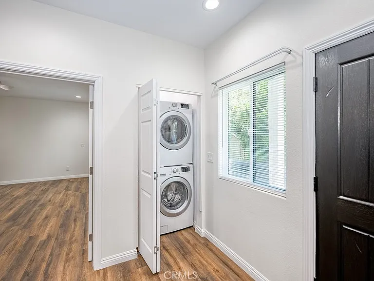 2340 N Sparks St — Photo 12