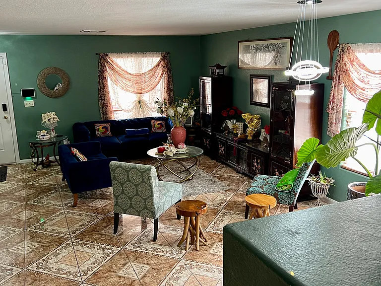 4933 Naff Ridge Dr — Photo 12