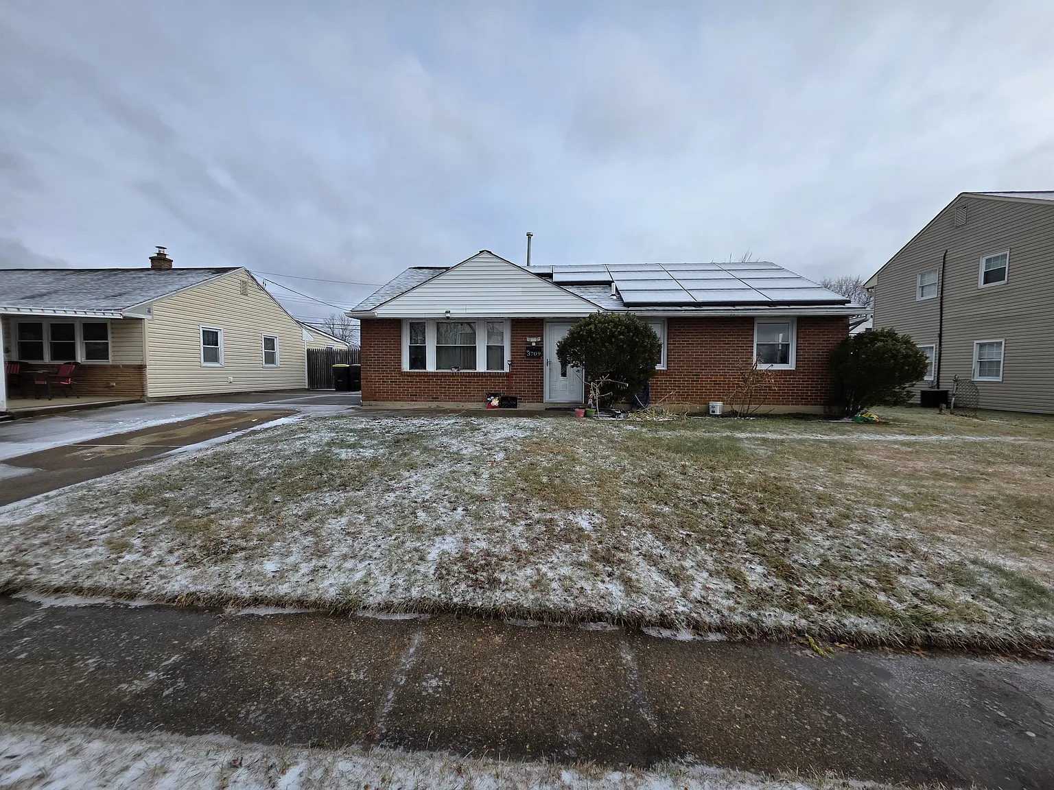 3709 Devonshire Pl photo 1