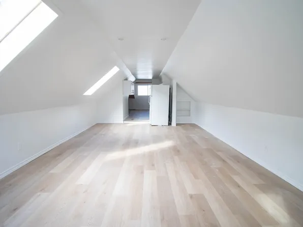 23 Beachaven Dr, Saint Catharines, ON L2M 1A3