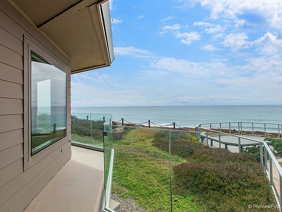 5th image of 233 S Helix Ave Unit 15
