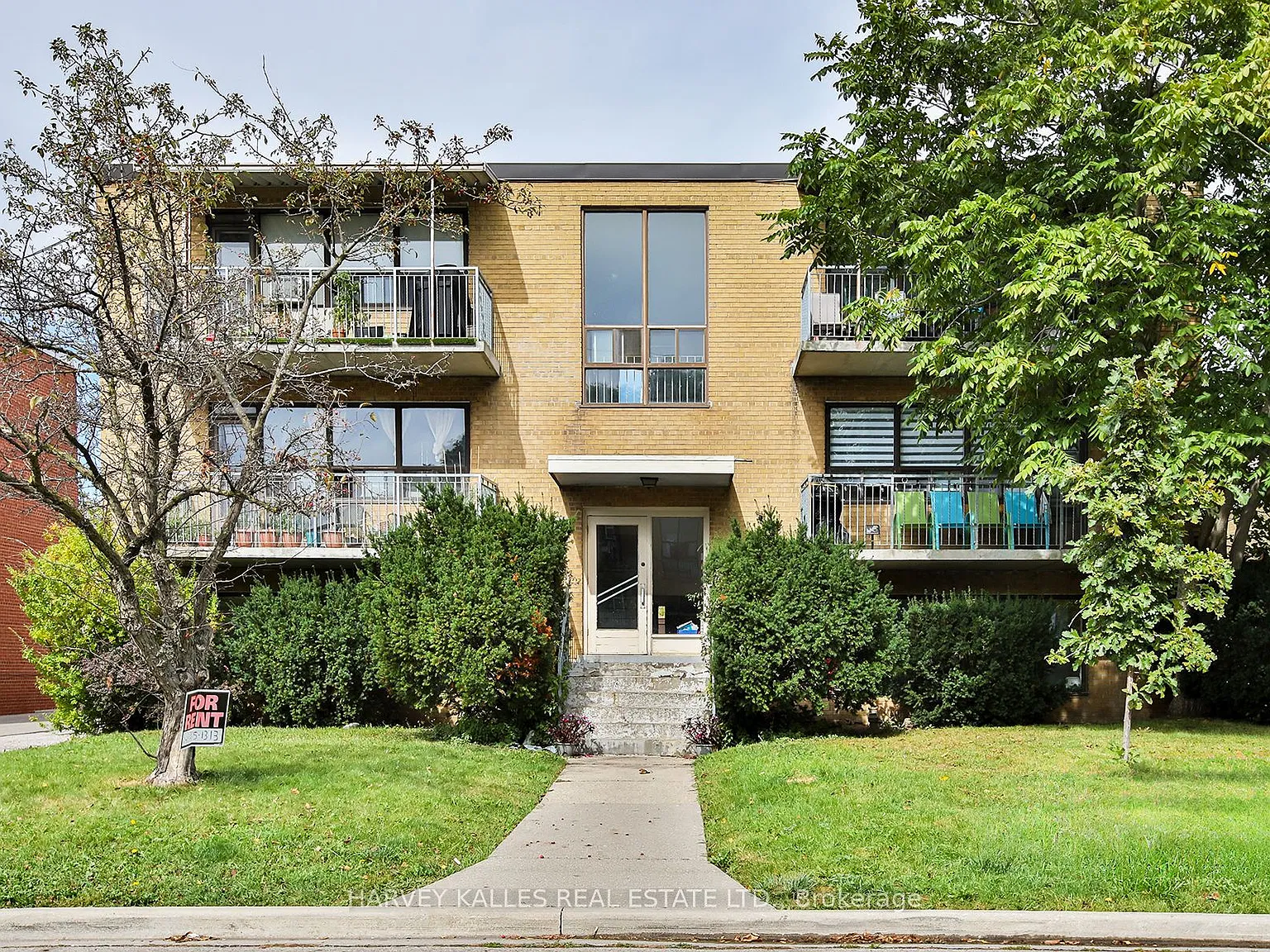 2 bed, $2,400 — Photo 1