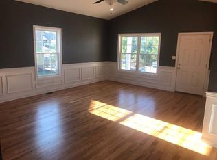 116 Greystone Ct, Paris, KY 40361