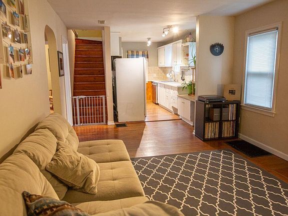 5th image of 2795 Bellwood Ave