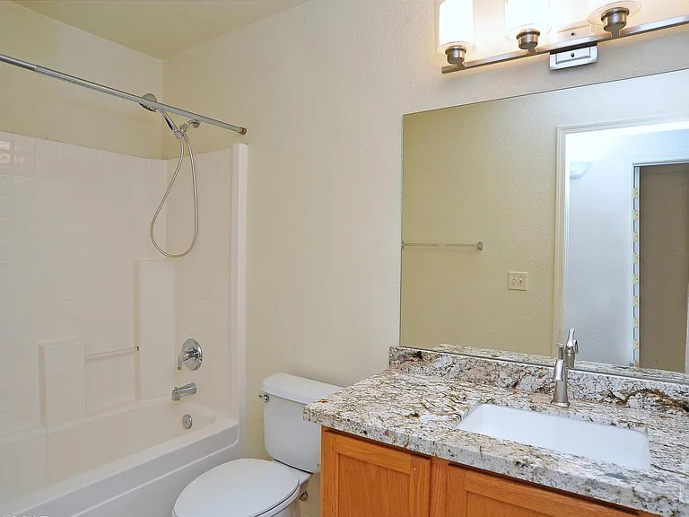 2633 W Cezanne Cir — Photo 28