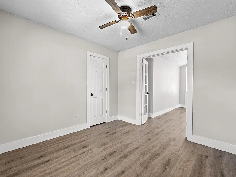3535 Nutwood Ln — Photo 16