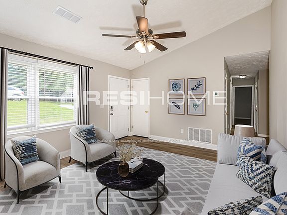 5th image of 6121 Creekford Dr