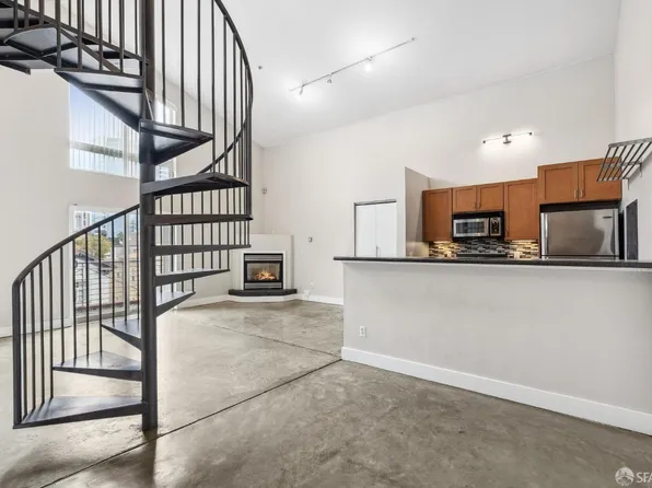 675 8th St APT 14, Oakland, CA 94607