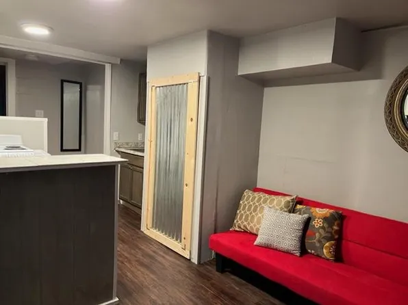 117 Koehler Ct, San Antonio, TX