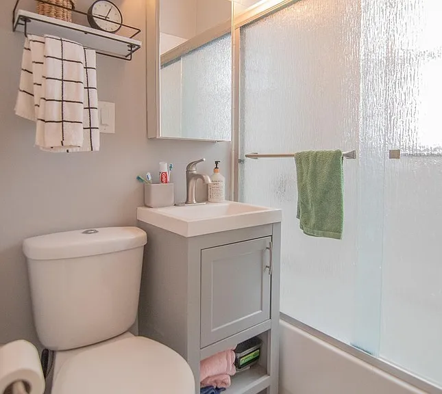 2733 N Wayne Ave #1 — Photo 15