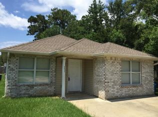 9621 Comstock Ave, Vancleave, MS 39565