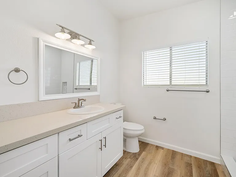 1249 Palm St #4 — Photo 21