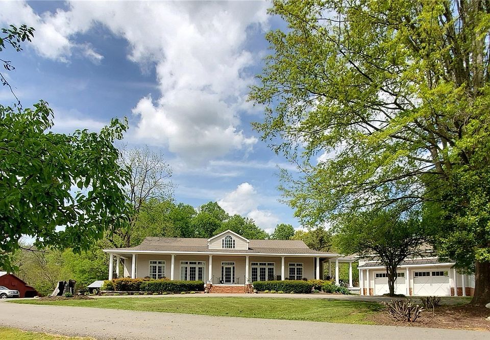 2729 Judes Ferry Rd Powhatan VA Zillow