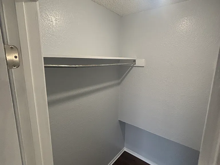 2124 Sanger Ave #104 — Photo 17