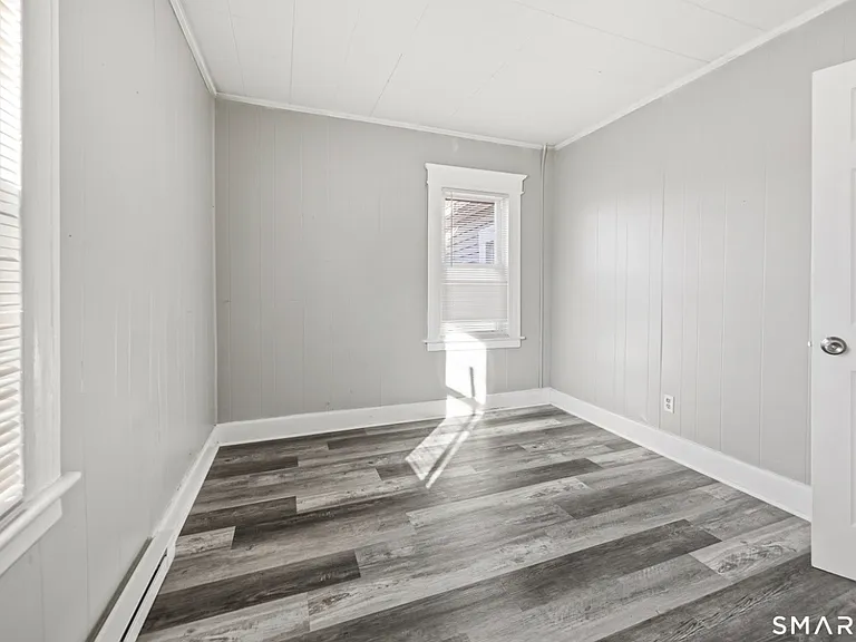 31 Van Orman St #2 — Photo 6