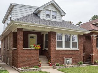 5037 N Marmora Ave, Chicago, IL 60630