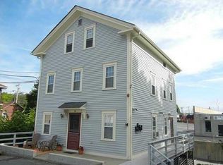 16 Bridge St APT 4, East Greenwich, RI 02818
