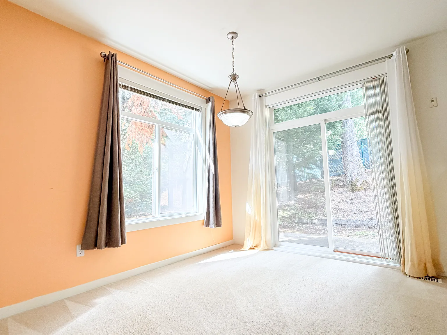 3 bed, 3.5 bath, 1730 sqft, $3,465 — Photo 4