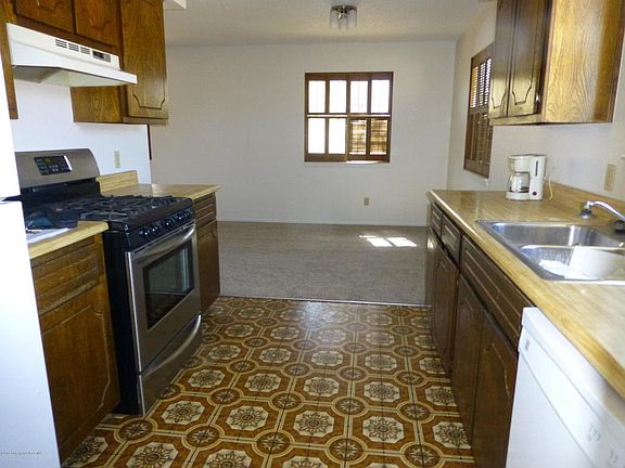 2nd image of 5531 Cypress St