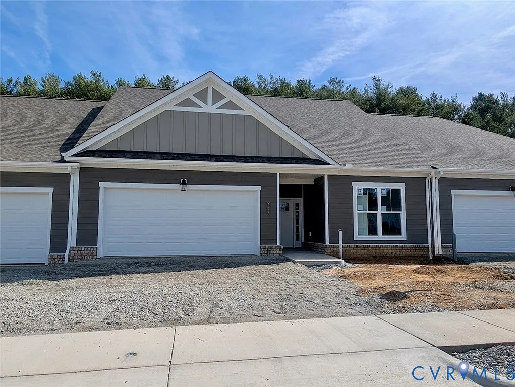 8716 Hope Farm Ln photo 1