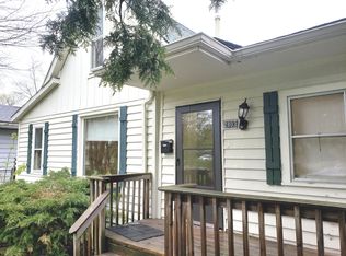 2903 Ezra Ave, Zion, IL