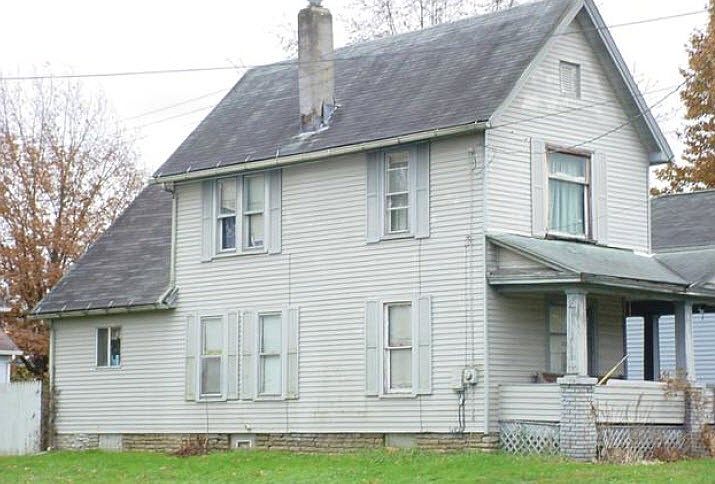 2nd image of 49 Washington Ave