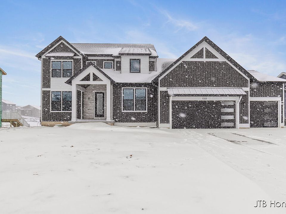 1st image of 11301 Shoreline Dr #60