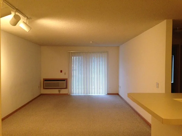 Seminole Woods Apartments — Photo 19