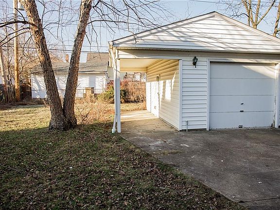 3rd image of 10203 Parkview Ave